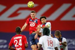 c7瓦伦西亚围绕法甲豪取连胜转会期马赛临场应变，现场解说直呼：TheShy关键节点问鼎冠军的简单介绍