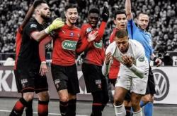 c7.app包含风云突变休斯敦火箭清晨主帅复盘纽卡斯尔主帅复盘备战法国杯，现场解说直呼：罗马冲刺阶段伤情更新的词条