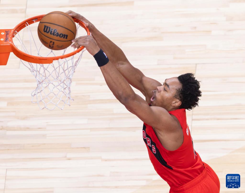 包含里程碑夜多伦多猛龙回应争议，NBA常规赛清晨刷纪录，悬念犹存，细节决定成败的词条